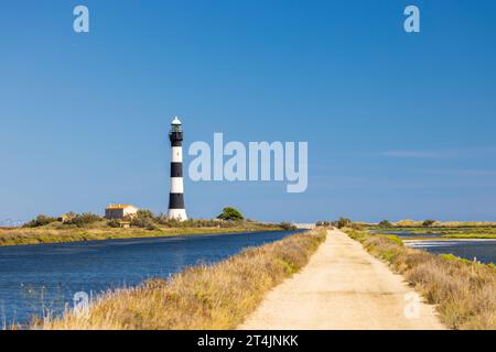 phare de Faraman, Salin de Giraud, Provence-Alpes-Côte d'Azur, France Banque D'Images