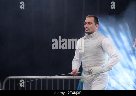 Santiago, Chili. 31 octobre 2023. Guilherme Toldo de l'équipe brésilienne d'escrime (Foil) en demi-finale des Jeux panaméricains Santiago 2023. Au Centre sportif paralympique de Santiago. Chili. Crédit : Reinaldo Reginato/FotoArena/Alamy Live News Banque D'Images