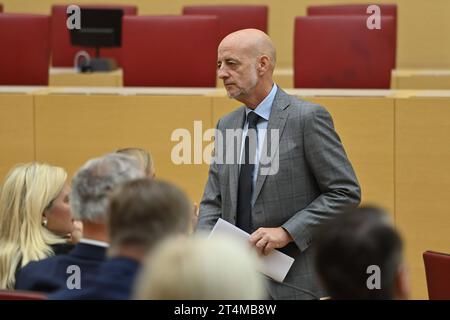 Martin BOEHM MDL, AfD, Wahl und Vereidigung des Bayerischen Ministerpraesidenten am 31.10.2023 im Bayerischen Landtag, Maximilianeum in Muenchen *** Martin BOEHM MDL, AfD, élection et prestation de serment du Premier ministre de Bavière le 31 10 2023 au Parlement bavarois, Maximilianeum à Munich crédit : o/Alamy Live News Banque D'Images