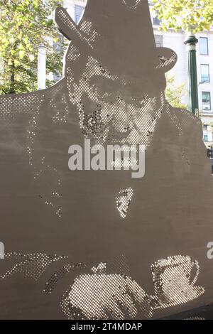 Le mémorial Tony Hancock dans le centre de Birmingham, Angleterre, Royaume-Uni Banque D'Images