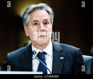 Washington, États-Unis. 31 octobre 2023. Le secrétaire d'État américain Antony Blinken s'exprimant lors d'une audience du comité des crédits du Sénat au Capitole des États-Unis. Crédit : SOPA Images Limited/Alamy Live News Banque D'Images