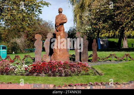 Mary Macarthur Gardens, Cradley Heath, West Midlands, Angleterre, Royaume-Uni Banque D'Images