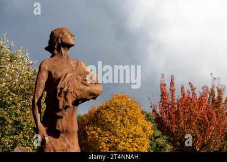 Mary Macarthur Gardens, Cradley Heath, West Midlands, Angleterre, Royaume-Uni Banque D'Images