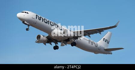 Tenerife, Espagne 29 octobre 2023. Heston Airlines, Airbus A321-211. Heston Airlines vole dans le ciel bleu Banque D'Images