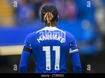 Londres, Royaume-Uni. 28 octobre 2023 - Chelsea contre Brentford - Premier League - Stamford Bridge. Noni Madueke de Chelsea pendant le match contre Brentford. Crédit photo : Mark pain / Alamy Live News Banque D'Images