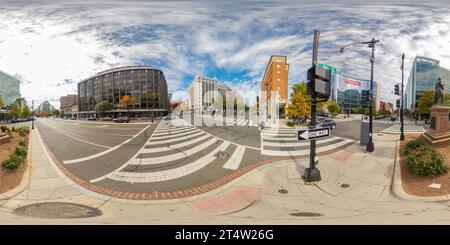 Vue panoramique à 360° de Washington DC, États-Unis - 28 octobre 2023 : Witherspoon Park Washington DC. 360 panorama VR photo équirectangulaire