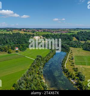 Vue aérienne du village d'Epfach sur Lech en haute-Bavière près de Landsberg Banque D'Images