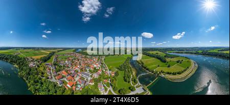 Vue aérienne du village d'Epfach sur Lech en haute-Bavière près de Landsberg Banque D'Images