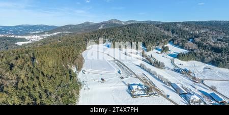 Vue hivernale à Greising, une localité de Deggendorf dans la forêt bavaroise en Basse-Bavière Banque D'Images