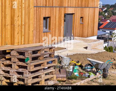 Chantier avec une maison en bois à Pfaffenhofen a.d.ILM, Bavière, Allemagne, 08 oct 2023. Crédit : Imago/Alamy Live News Banque D'Images