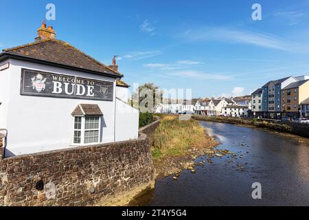 Bude, Cornouailles, Royaume-Uni, Angleterre, Bude Town, bienvenue à Bude signe, bude Cornwall, rivière Bude, rivière Bude neet, rivière neet, rivière Strat, rivière Bude Strat, Banque D'Images