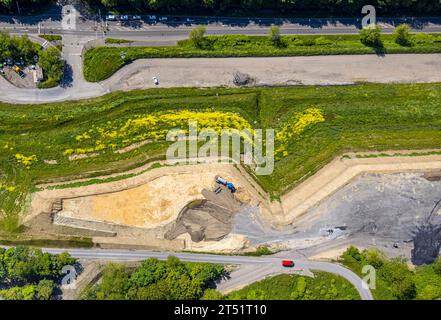 Vue aérienne, alpincenter, chantier, Beckstraße slagheap, tétraèdre, Welheim, Bottrop, région de la Ruhr, Rhénanie du Nord-Westphalie, Allemagne, construire Banque D'Images