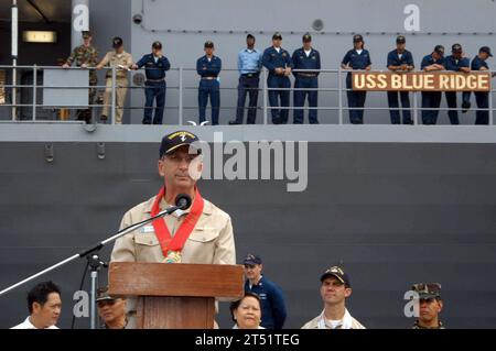 Un projet d'aide humanitaire et de service communautaire, navire de commandement amphibie USS Blue Ridge (LCC 19), Forces armées des Philippines, commandant, General Santos City, Philippines, Project Friendship, US 7th Fleet, US 7th Fleet Staff Banque D'Images