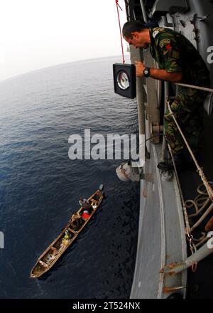 Africa Partnership Station Initiative (APS), USS fort McHenry (LSD 43) Banque D'Images