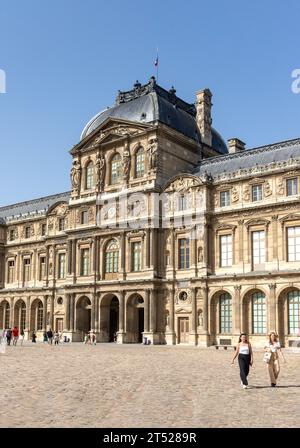 Aile ouest de la Cour carrée, Palais du Louvre, rue de Rivoli, 1e arrondissement, Paris, Île-de-France, France Banque D'Images