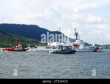 CARAT 2010, base navale de Lumut, Malaisie, US Coast Guard Cutter Mellon (WHEC 717) Banque D'Images