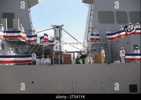 CMC, commandant du corps des Marines, cérémonie de mise en service, général James F. Amos, Marines, corps des Marines des États-Unis, USS Jason Dunham Banque D'Images