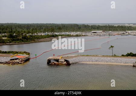 Déversement de pétrole Deepwater Horizon, Floride, boom pétrolier, Pensacola Banque D'Images