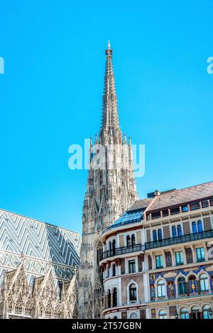 Vienne, Autriche - 27 mai 2023 : une vue détaillée de la tour sud du St. Cathédrale d'Étienne Banque D'Images