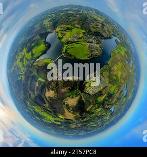 Luftbild, Listertalsperre, Campingplatz Gut Kalberschnacke, Campingplatz Listersee, Campingplatz ECKMANN, Erdkugel, Fisheye Aufnahme, Fischaugen Aufnahme, 360 Grad Aufnahme, Tiny World, Dumicke, Drolshagen, Sauerland, Nordrhein-Westfalen, Deutschland ACHTUNGxMINDESTHONORARx60xEURO *** vue aérienne, Listertalsperre, Campingplatz Gut Kalberschnacke, Campingplatz Listersee, Campingplatz ECKMANN, globe terrestre, tir fisheye, tir à 360 degrés, monde minuscule, Dumicke, Drolshagen, Sauerland, Nordrhein Westfalen, Allemagne ACHTUNGxMINDESTHONORARx60xEURO crédit : Imago/Alamy Live News Banque D'Images