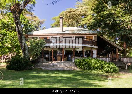 NAIVASHA, KENYA - 17 FÉVRIER 2020 : bâtiment principal du camp de pêcheurs près du lac Naivasha, Kenya Banque D'Images