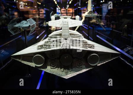 Modèle Star Destroyer original de classe impériale utilisé dans Star Wars - The Empire Strikes Back Banque D'Images