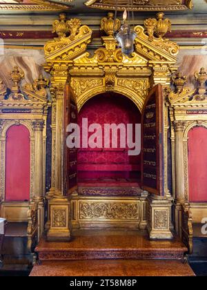 L'intérieur de la synagogue espagnole de Venise (Scuola Ponentina o Spagnola) est une synagogue située dans l'ancien ghetto de Venise. Situé dans le Campo delle SC Banque D'Images