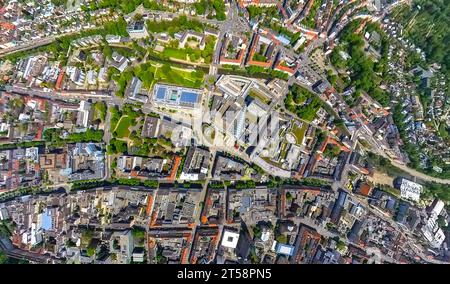 Vue aérienne, Hagen-Mitte, Friedrich-Ebert-Platz, Sparkassen-Karree, Volme Galerie et Rathaus Galerie, prise de vue fisheye, prise de vue à 360 degrés, remorquage de taille moyenne Banque D'Images