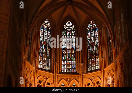 Abside de la cathédrale de Saint Michael et St. Gudula (Cathédrale des Saints Michel et Gudule) – Bruxelles Belgique – 23 octobre 2023 Banque D'Images