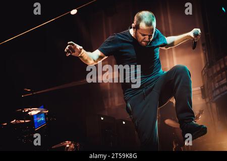 Newcastle, Royaume-Uni. 3 novembre 2023. The Streets (dirigé par Mike Skinner) se produisent à l'O2 City Hall Newcastle. Crédit photo : Thomas Jackson/Alamy Live News Banque D'Images