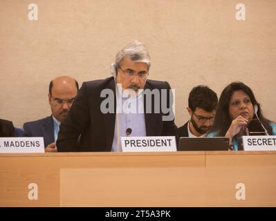 Genève, Suisse. 03 novembre 2023. L'ambassadeur du régime iranien, Ali Bahreini, préside le Forum social du Conseil des droits de l'homme des Nations Unies. Le Forum social s ' est tenu les 2 et 3 novembre au Palais des Nations à Genève. Crédit : SOPA Images Limited/Alamy Live News Banque D'Images