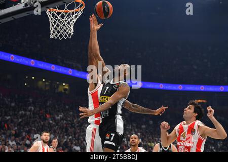 Belgrade, Serbie, 26 octobre 2023. Kevin Punter du Partizan Mozzart Bet Belgrade en action lors du match 2023/2024 Turkish Airlines Euroleague, Round 5 entre Partizan Mozzart Bet Belgrade et Crvena Zvezda Meridianbet Belgrade à Stark Arena à Belgrade, Serbie. 26 octobre 2023. Crédit : Nikola Krstic/Alamy Banque D'Images