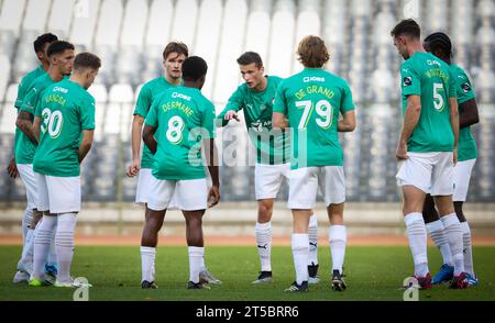 Bruxelles, Belgique. 04 novembre 2023. Lucas Schoofs de Lommel photographié au début d'un match de football entre RSCA futures (u21) et Lommel SK, samedi 04 novembre 2023 à Bruxelles, le jour 11/30 de la deuxième division du championnat belge 'Challenger Pro League' 2023-2024. BELGA PHOTO VIRGINIE LEFOUR crédit : Belga News Agency/Alamy Live News Banque D'Images