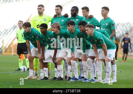 Bruxelles, Belgique. 04 novembre 2023. Les joueurs de Lommel photographiés au début d'un match de football entre RSCA futures (u21) et Lommel SK, samedi 04 novembre 2023 à Bruxelles, le jour 11/30 de la deuxième division du championnat belge 'Challenger Pro League' 2023-2024. BELGA PHOTO VIRGINIE LEFOUR crédit : Belga News Agency/Alamy Live News Banque D'Images