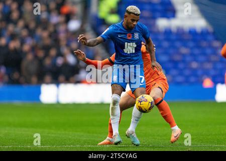 Birmingham le samedi 4 novembre 2023. Juninho Bacuna de Birmingham en action lors du Sky Bet Championship match entre Birmingham City et Ipswich Town à St Andrews, Birmingham le samedi 4 novembre 2023. (Photo : Gustavo Pantano | MI News) crédit : MI News & Sport / Alamy Live News Banque D'Images