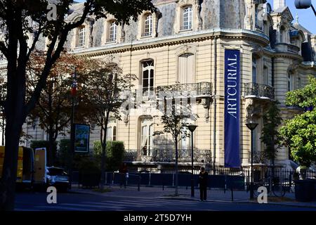 Art Curial, la maison de vente aux enchères française au 7 rond-point des champs-Élysées à Paris, France Banque D'Images