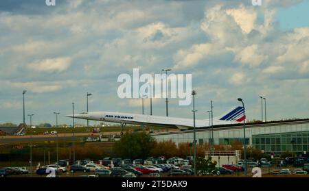 Avion Concorde exposé à l'aéroport Charles de Gaulle à Paris, France Banque D'Images