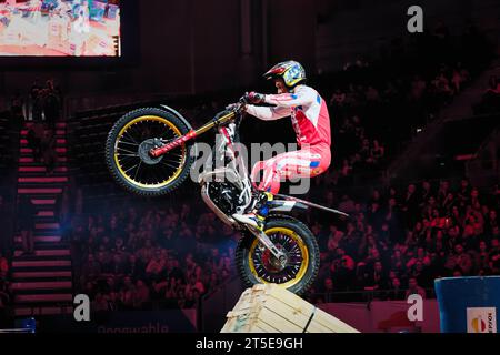 Madrid Arena, Madrid, Espagne. 04 novembre 2023. Championnat du monde FIM X-Trial. Matteo Grattarola (ITA). Crédit : EnriquePSans/Alamy Live News Banque D'Images