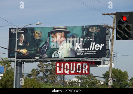 Los Angeles, Californie, États-Unis 4 novembre 2023 Michael Fassbender The Killer Billboard le 4 novembre 2023 à Los Angeles, Californie, États-Unis. Photo de Barry King/Alamy stock photo Banque D'Images