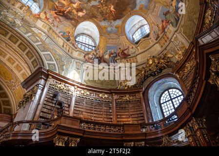 Vienne, Autriche 29 septembre 2023. Insterior de la bibliothèque nationale impériale à Hofburg Banque D'Images