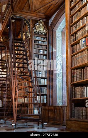 Vienne, Autriche 29 septembre 2023. Insterior de la bibliothèque nationale impériale à Hofburg Banque D'Images