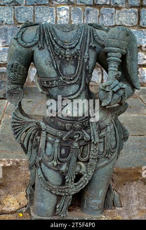 06 06 2015 Vintage Siddhesvara Temple, construit à la fin du 11e siècle de notre ère avec l'art Chalukya occidental, Haveri, Karnataka, Inde Asie. Banque D'Images