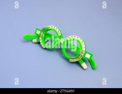 Lunettes pour la sélection de lentilles. Amélioration, correction de la vision. Ophtalmologie Banque D'Images