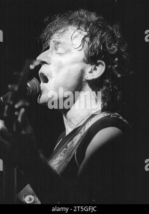 DATE D'ENREGISTREMENT NON PRÉCISÉE Der britische Musiker Jack Bruce, BEI einem Konzert in Stuttgart in den 1980er Jahren crédit : Imago/Alamy Live News Banque D'Images