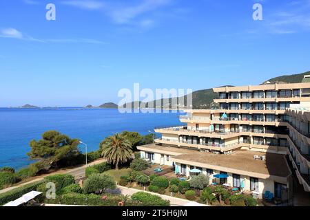 Vue sur Illes Sanguinaires, la tour génoise et la Pointe de la Parata près d'Ajaccio, Corse en France Banque D'Images