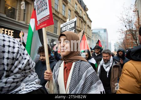 Manchester, Royaume-Uni. 04 novembre 2023. Libération de la Palestine et fin du conflit de Gaza manifestation, Manchester 4 novembre 2023 crédit : Rachel Parsley/Alamy Live News Banque D'Images