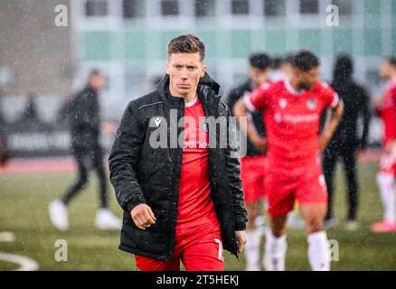 Slough, Royaume-Uni, 5 novembre 2023. Harry Clifton lors du match de football du premier tour de la FA Cup entre le Slough Town FC et le Grimsby Town FC à Arbour Park, Slough UK.crédit : Jon Corken Banque D'Images