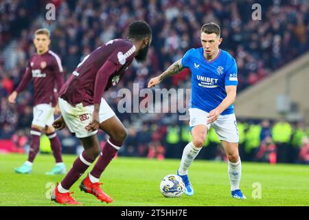 Glasgow, Royaume-Uni. 05 novembre 23. Glasgow, Royaume-Uni. Lors de la seconde des demi-finales via Play, les Rangers jouent contre Hearts à Hampden Park, Glasgow, Écosse, Royaume-Uni. Les Rangers ont gagné 3 - 1 avec deux buts de Tavernier et un de Scott Wright. Tavernier a marqué à partir d'un penalty et d'une faute de pièce. Shankland a marqué pour les coeurs d'un penalty. Les Rangers jouent à Aberdeen en finale le 17 décembre 2023 Credit : Findlay/Alamy Live News Banque D'Images