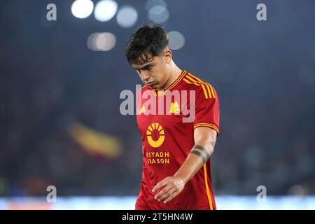 Rome, Italie. 05 novembre 2023. Paulo Dybala de Roma réagit lors du championnat italien Serie A match de football entre L'AS Roma et l'US Lecce le 5 novembre 2023 au Stadio Olimpico à Rome, Italie - photo Federico Proietti/DPPI crédit : DPPI Media/Alamy Live News Banque D'Images
