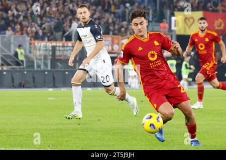 Rome, Italie. 05 novembre 2023. Paulo Dybala, de L'AS Roma, en action lors du match de championnat italien de Serie A entre Roma et Lecce au Stade Olympique, Rome, Italie, 5 novembre 2023. Roma a battu Lecce 2-1. Crédit : Riccardo de Luca - Update Images/Alamy Live News Banque D'Images
